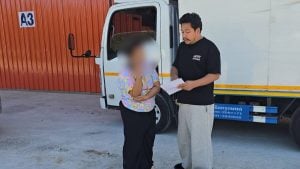 Mobile grocery scandal: woman arrested in 300 baht fraud case | Thaiger