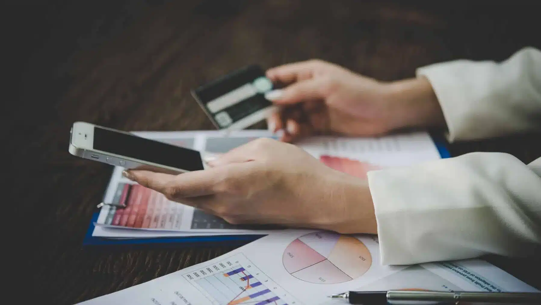 Mobile grocery scandal: woman arrested in 300 baht fraud case | News by Thaiger