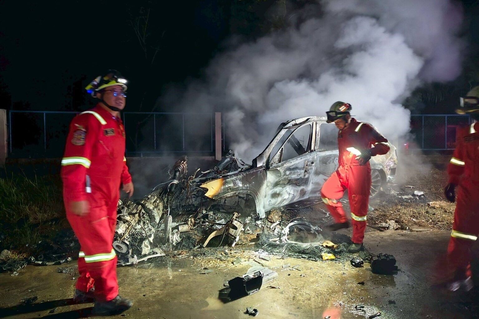 Retail tycoon dies after Mercedes crashes and caused blackout | News by Thaiger