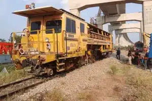 Train services resume after fatal crane collapse in Thailand | Thaiger