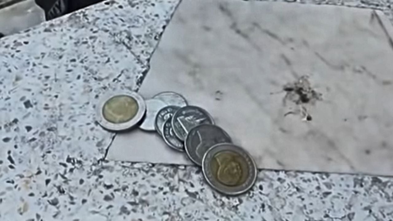 Retired Thai soldier in tears at Rayong police station after loan scam