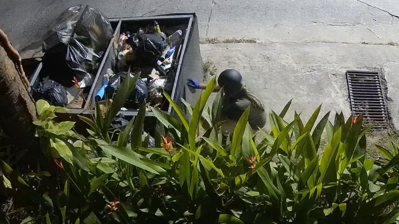 Mr Spray wanted for damaging Koh Pha Ngan with graffiti