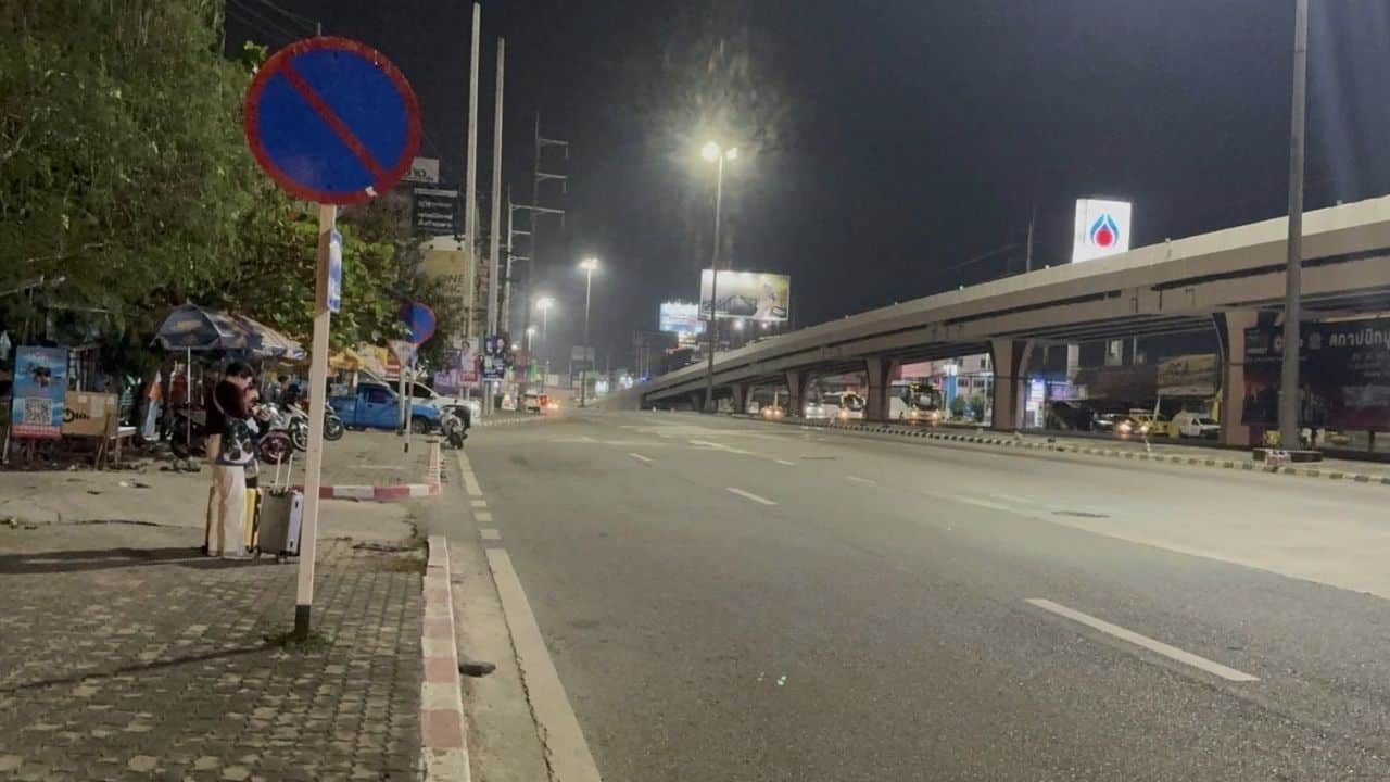 Thai man clings to moving SUV in Pattaya allegedly to stop car thief | News by Thaiger