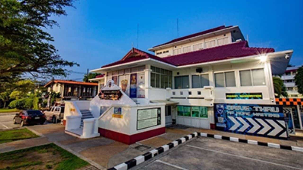 Filipina woman arrested at Phuket over theft and forged documents | News by Thaiger