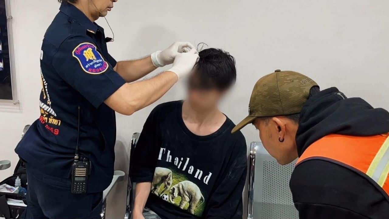 Chinese man loses 20,000 baht to Thai transwomen