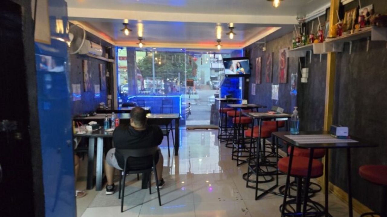 Thai woman and foreigner tried to scam Pattaya shop owner