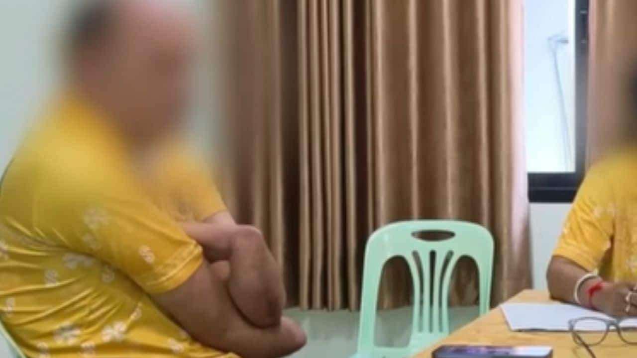 Thai teacher accused of swindling money from foreign man