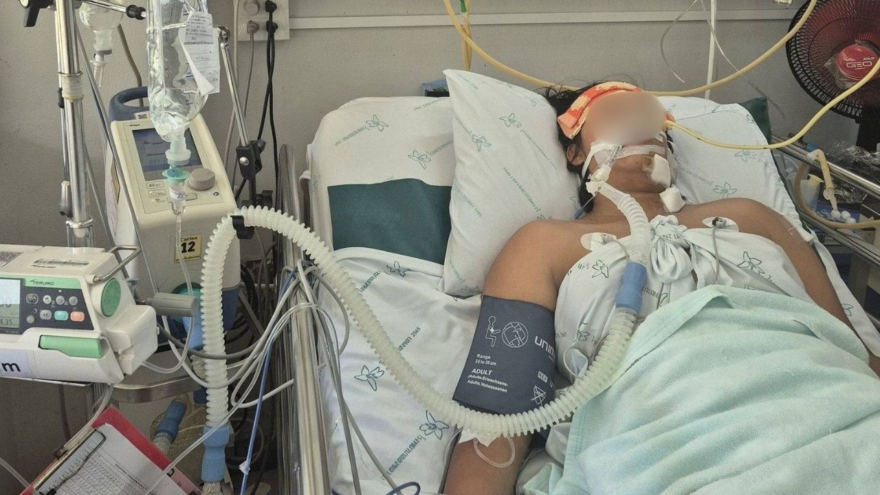 Teen girl stabbed by ex-boyfriend