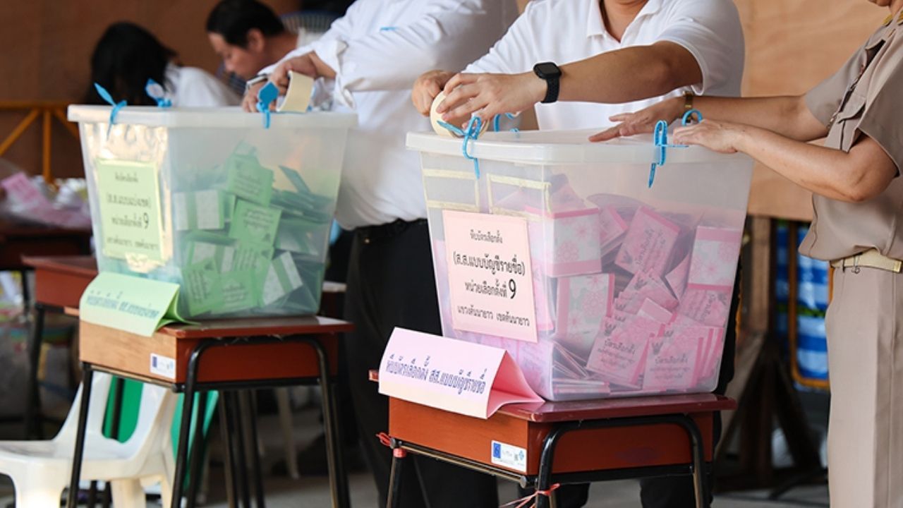 Thailand Election ballot barcode issue