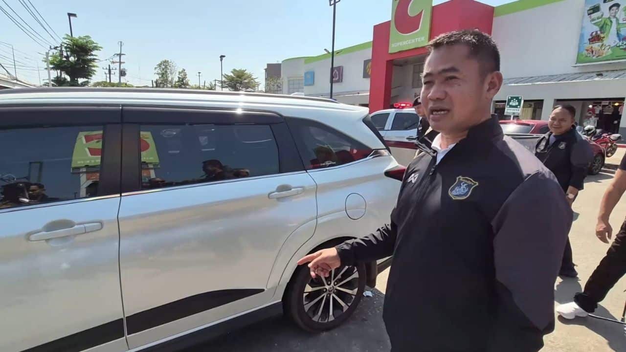 Man steals car and amulet from woman after meeting at resort