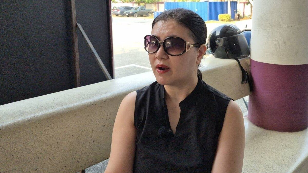 Владелец отеля в Чон Бури столкнулся с полицией из-за освобождения российских молодых людей