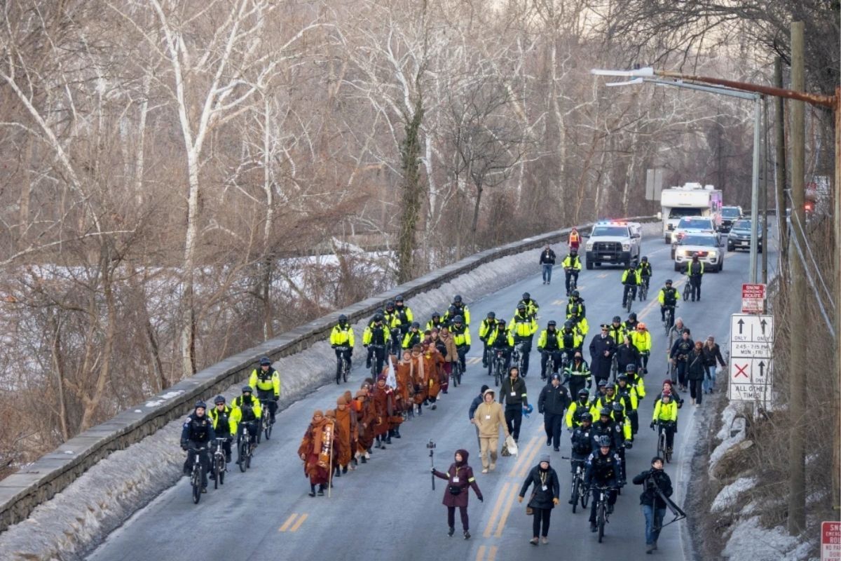 Buddhist monks complete 3,700km peace walk across the U.S. | News by Thaiger