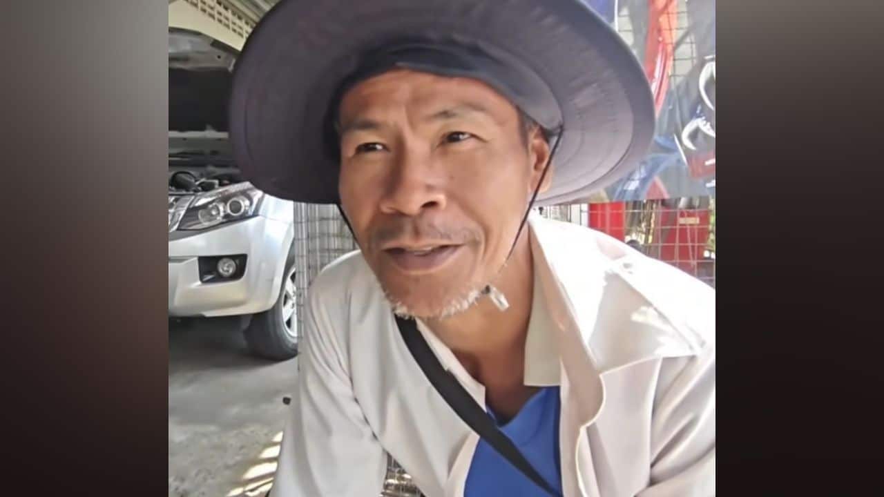 Buriram residents Suwat and Nitcharin speak about border conflict