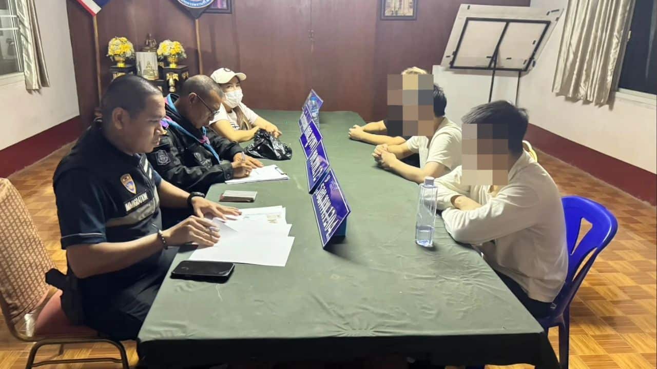 Thai rangers detain three Chinese nationals after illegal border crossing in Sa Kaeo