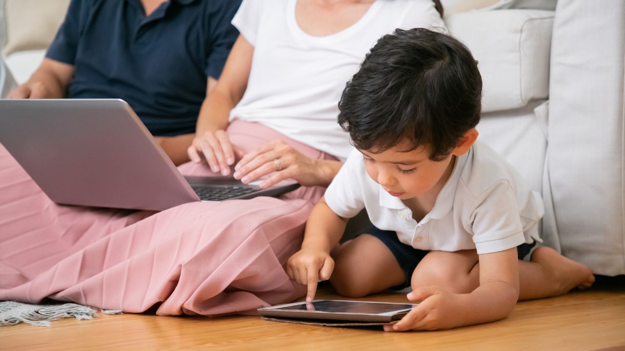 NESDC flags Gen Alpha, Gen Beta as Thai child development lags