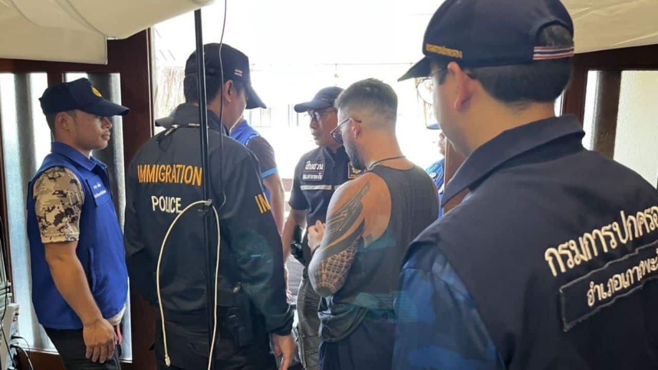 Three foreigners arrested on Koh Pha Ngan in drug crackdown