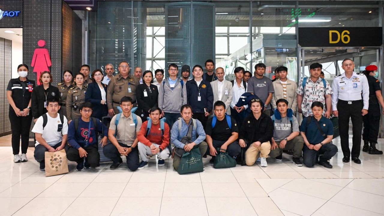 Thai crew members rescued from ship attack return to Thailand