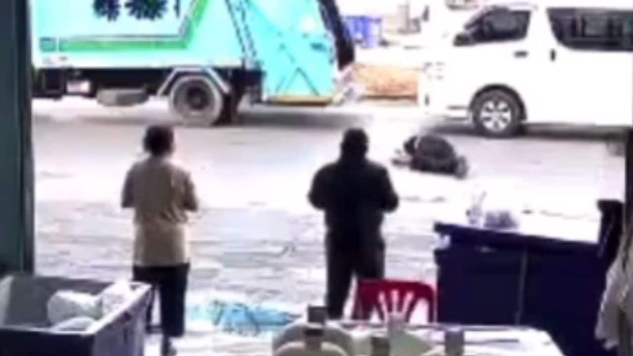 Phuket van runs over motorcyclist