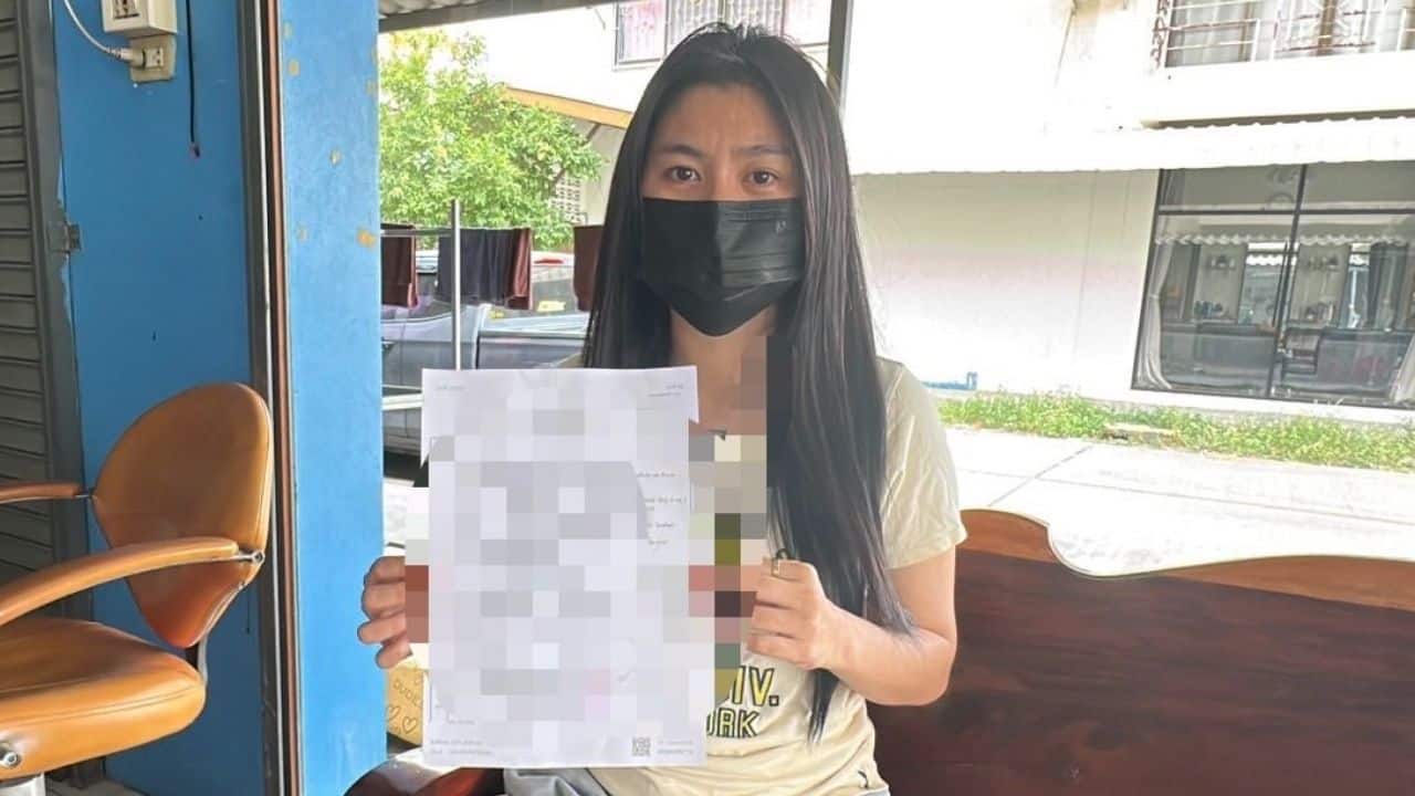 Chinese man allegedly tries to take bar girl away