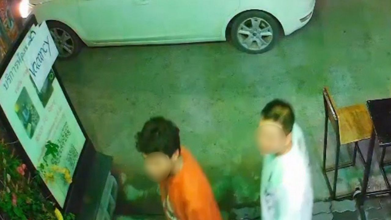 Men escape hotel leaving transwomen without paying