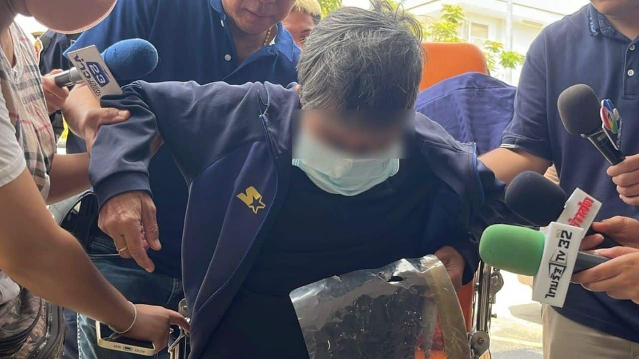 Old woman attacked and robbed in Nonthaburi