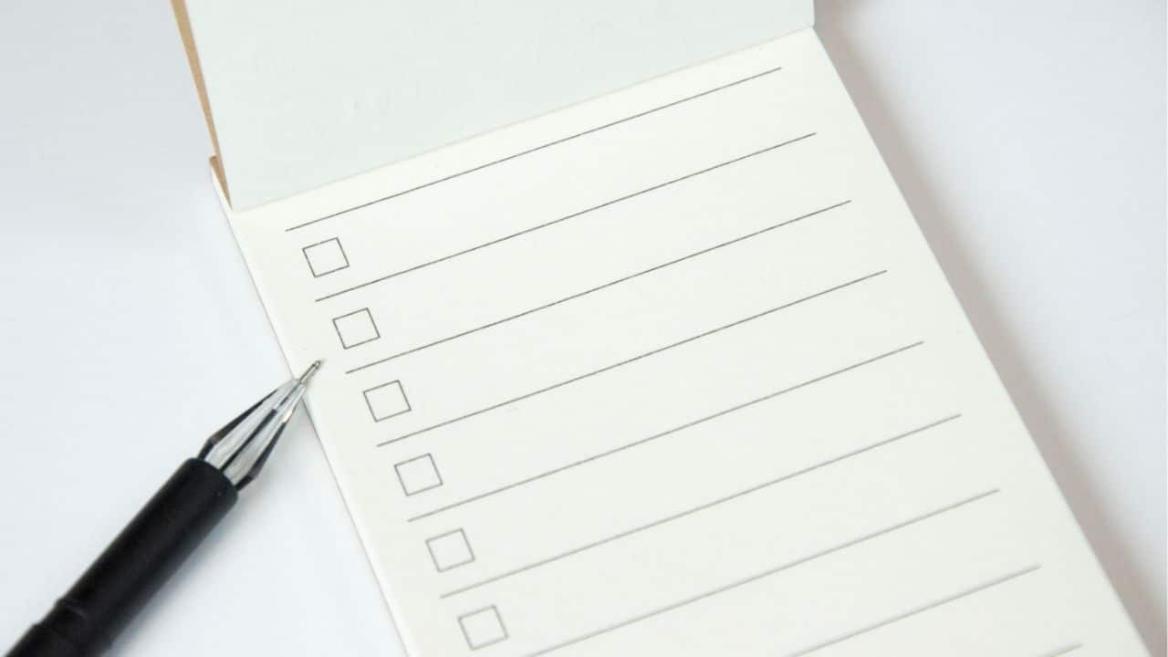 An official document checklist for applying for the property visa in Thailand.