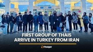 First group of 62 Thai nationals arrives safely in Turkey from Iran | Thaiger