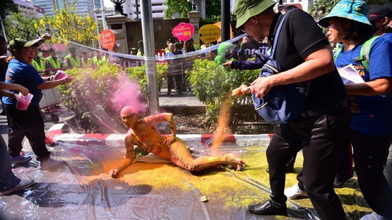 Groups call to drop police rule disqualifying HIV/AIDS applicants