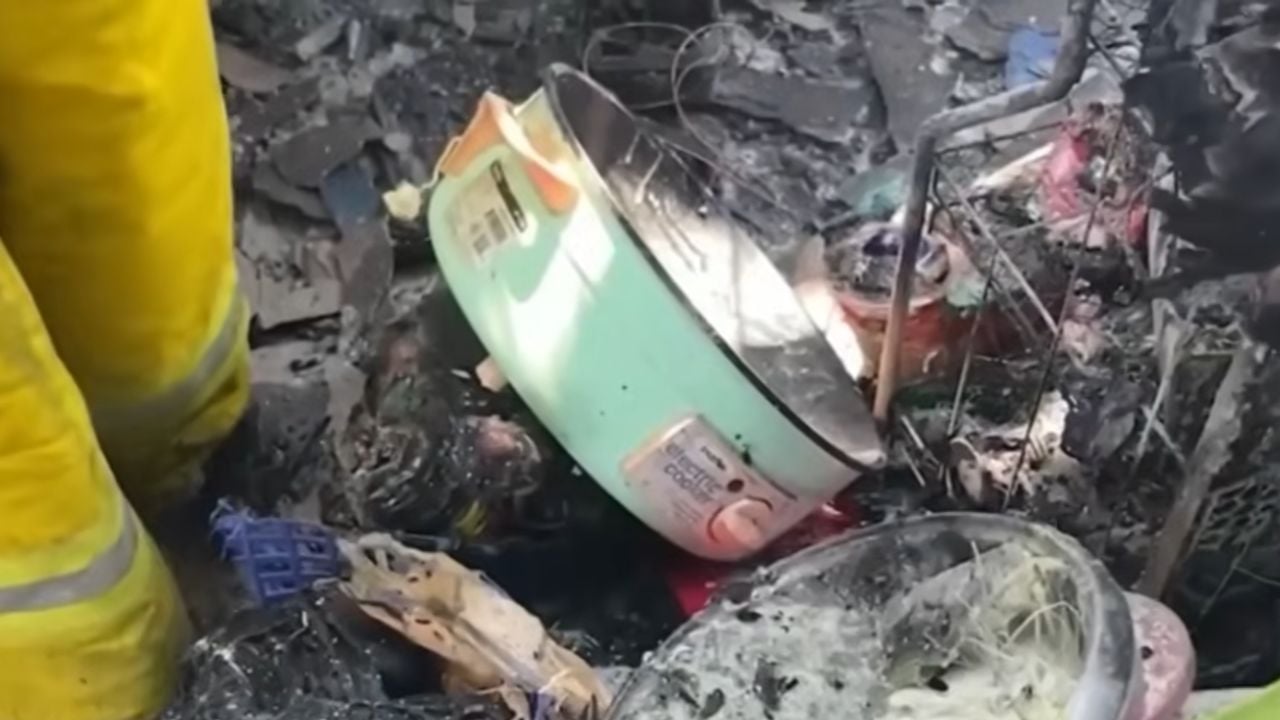 Unattended microwave suspected in Samut Prakan apartment fire