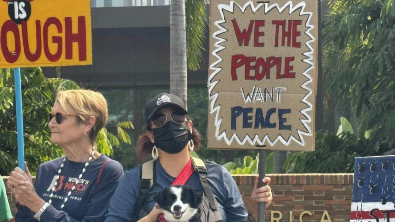 Chiang Mai US consulate protest draws about 50 Thai and foreign residents urging the US to end the Iran war and pursue diplomacy.