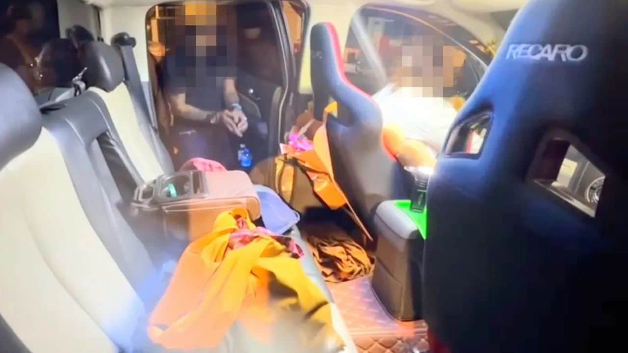 A monk in disguise was stopped at a Surin checkpoint for drink-driving. Police later found a woman passenger and a 9mm pistol in the pickup.