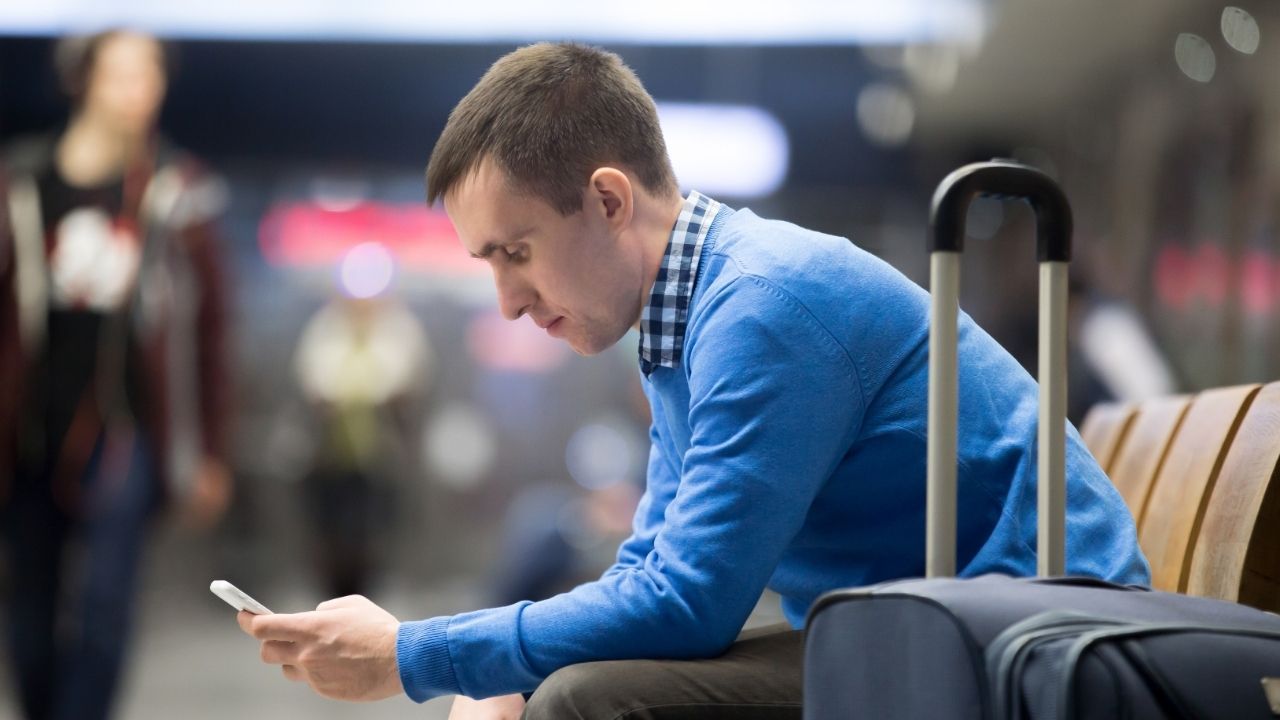 A busy airport scene illustrating the chaos of travel after Songkran in Thailand.
