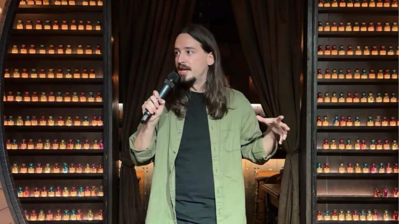 Bangkok has a real English-language comedy circuit and here's is what it looks like from the inside | News by Thaiger