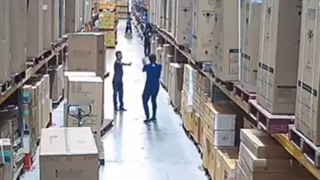 Shooting phuket warehouse