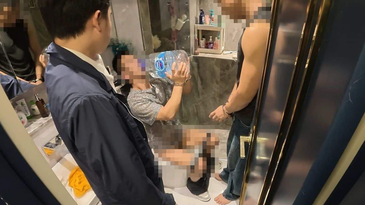 Chinese men arrested in Bangkok condo