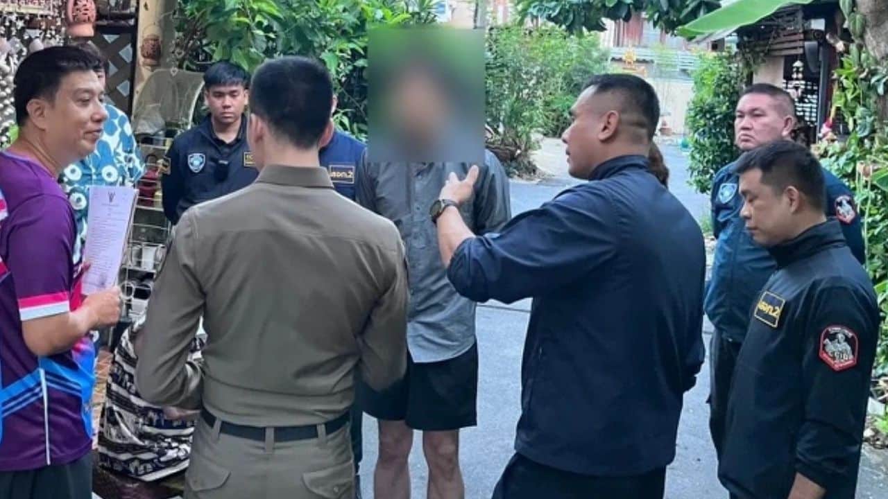 Mall hacker arrested in Bangkok