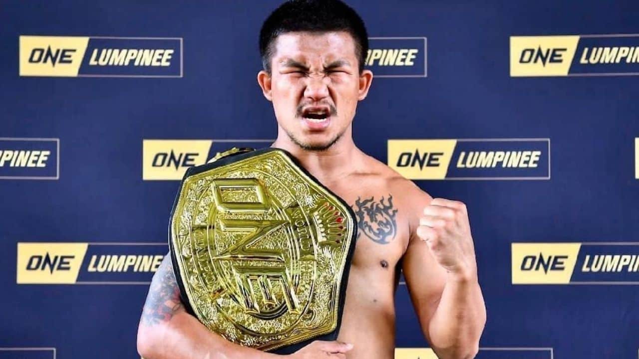 Rodtang Jitmueangnon Thai boxer