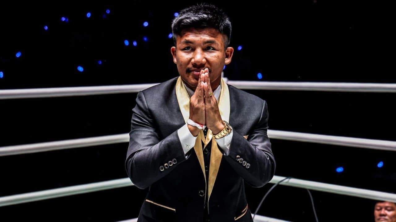 Thai boxing star clashes with ONE Championship over contract