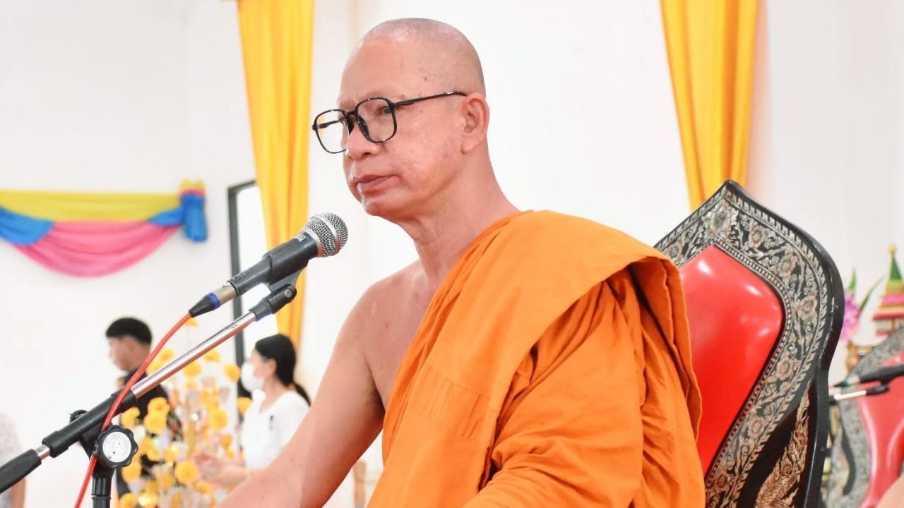 Ayutthaya abbot missing