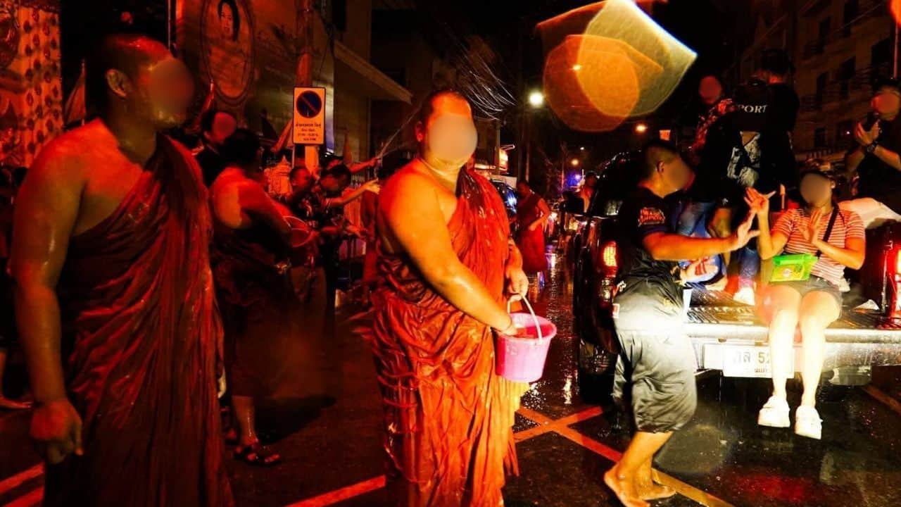 Thai monks punished for celebrating Songkran