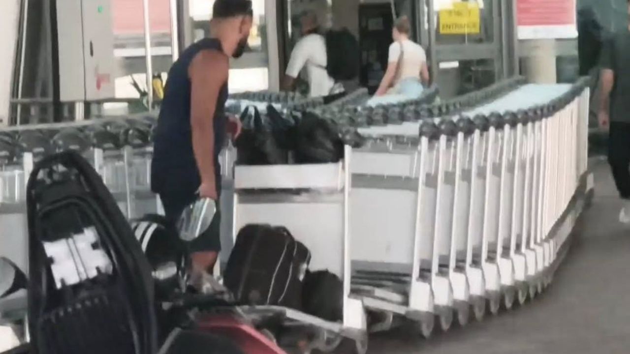 Foreigners criticised for abandoning motorbikes outside Phuket airport