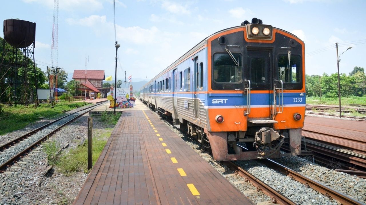 State Railway of Thailand reduces booking period