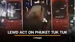 Foreign tourists take turn showing their private parts on Phuket tuk tuk | Thaiger