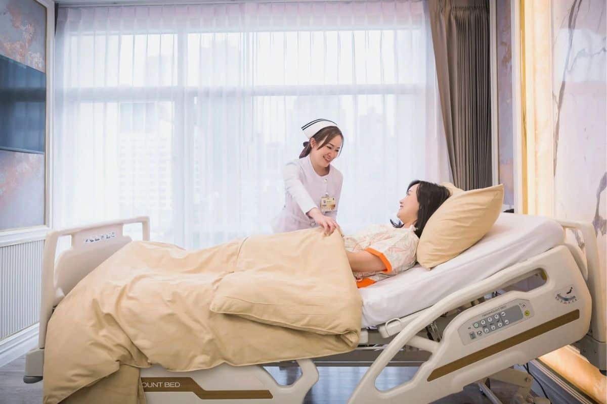 expat healthcare thailand - bnh hospital