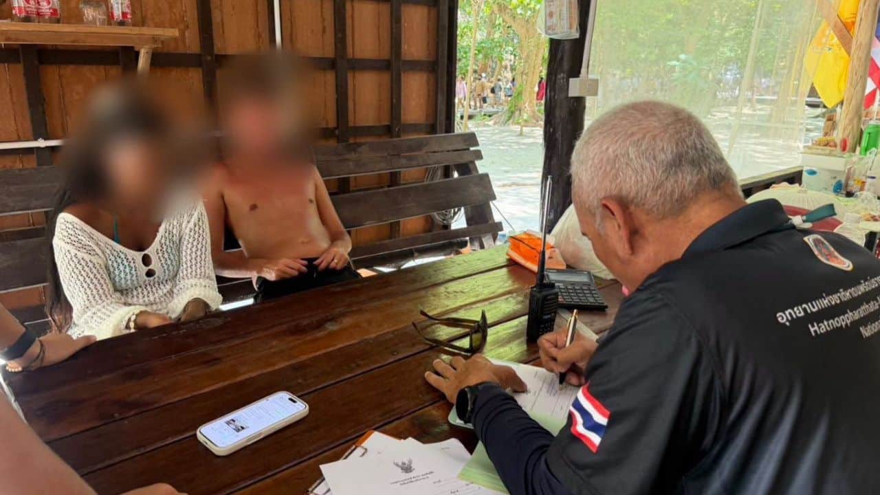 Hat Noppharat Thara-Mu Ko Phi Phi National Park said two French tourists were fined after entering a no-swimming zone at Maya Bay, Krabi.