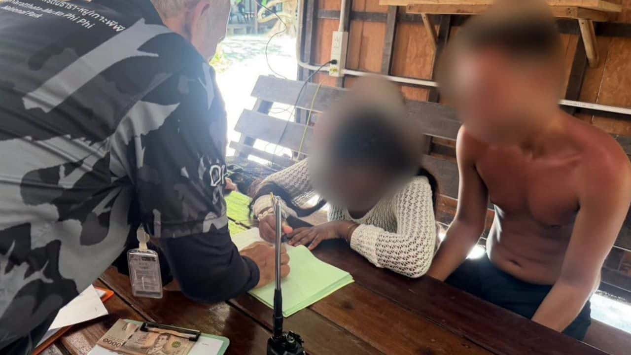 Hat Noppharat Thara-Mu Ko Phi Phi National Park said two French tourists were fined after entering a no-swimming zone at Maya Bay, Krabi.
