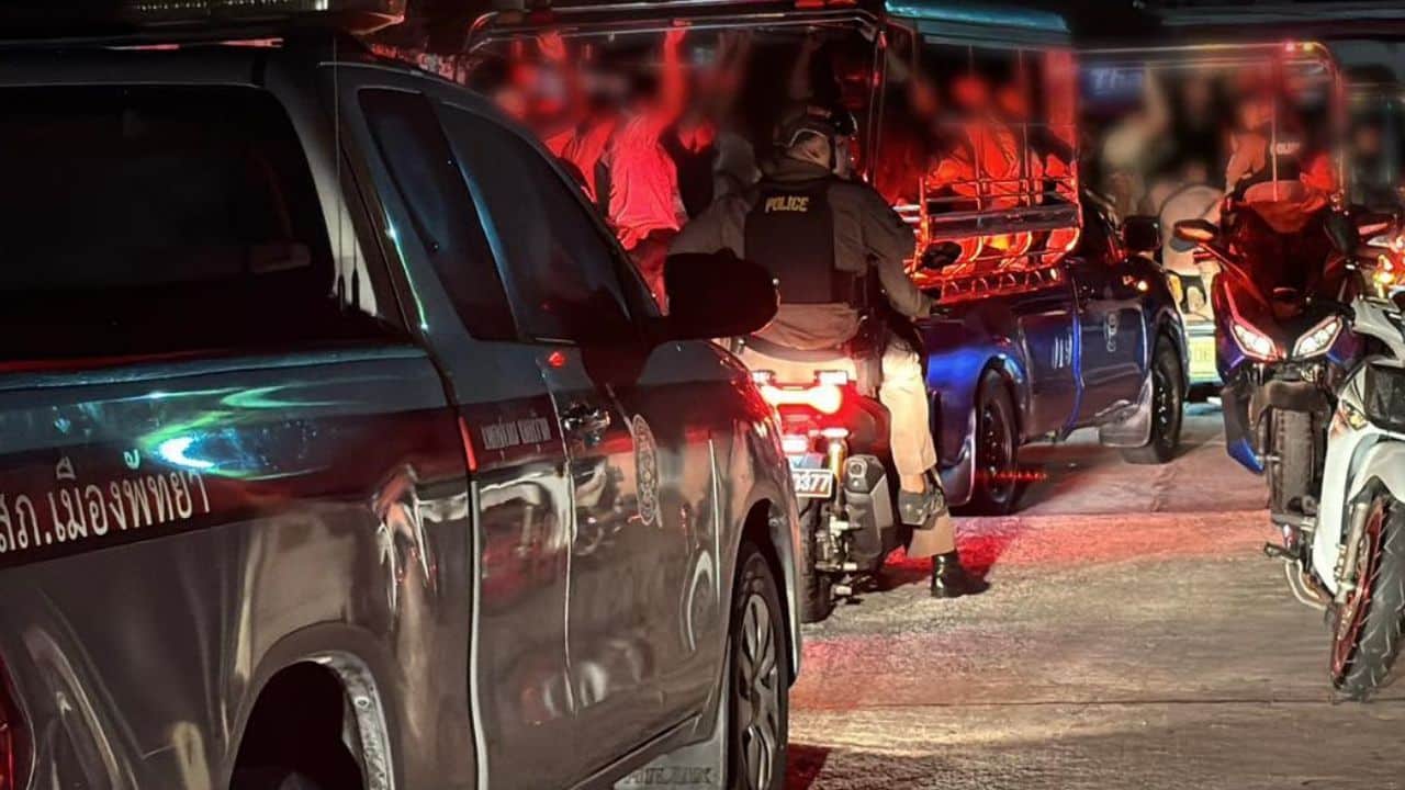 A Pattaya nightclub raid led to 36 Chinese nationals being detained as police carried out drug tests and checked immigration documents.