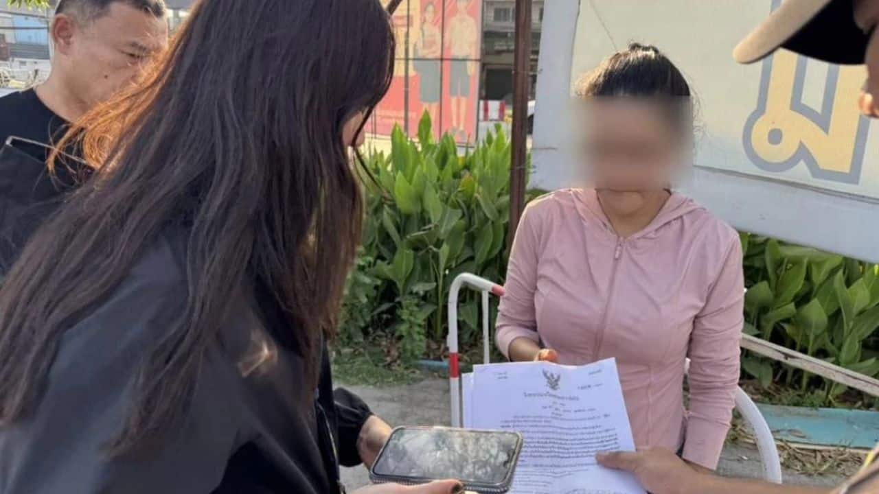 Police arrested a suspect in a fake diamond scam after victims across Thailand reported losses exceeding 4 million baht from livestream sales.