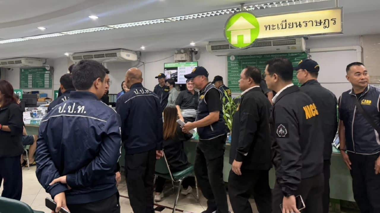 bangkok-official-arrested-birth-certificate-fraud