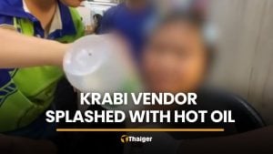 Vendor splashed with hot oil by another worker in Krabi mall | Thaiger